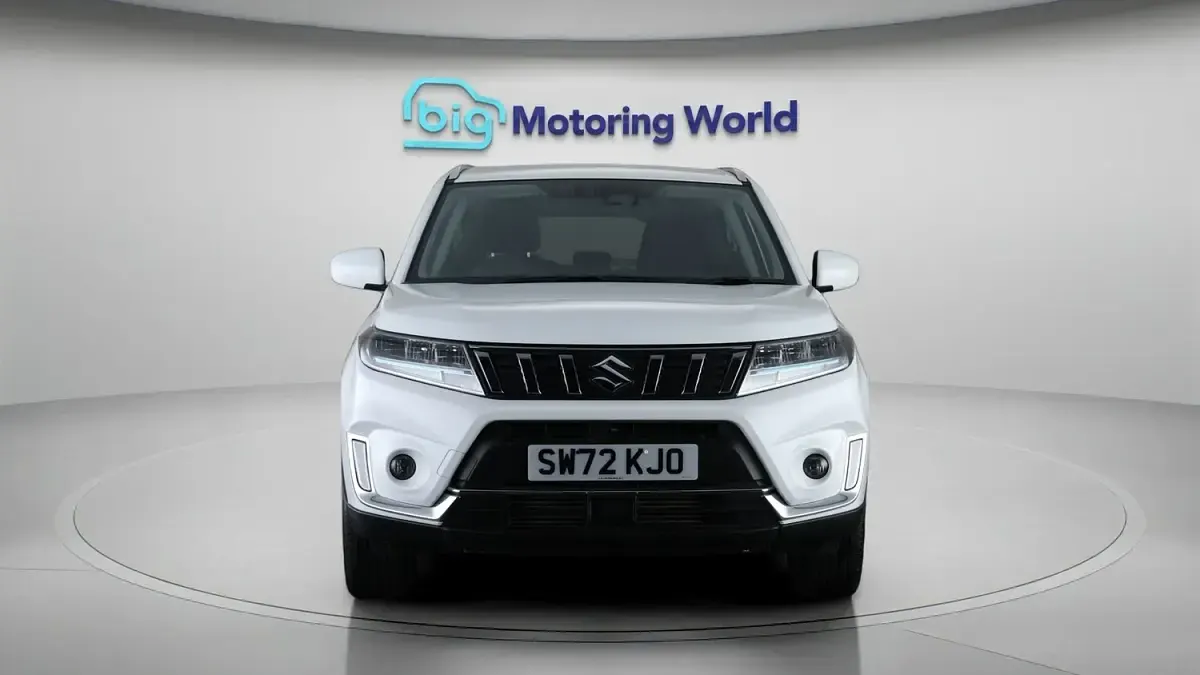 Used Suzuki Vitara SZ-T 129 HP (94 kW) 2023 White SUV