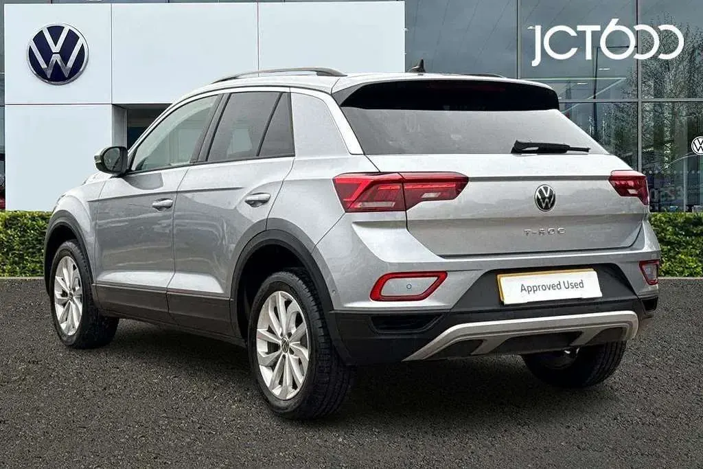 Used VW T-Roc Match 150 HP (110 kW) 2026 Silver SUV
