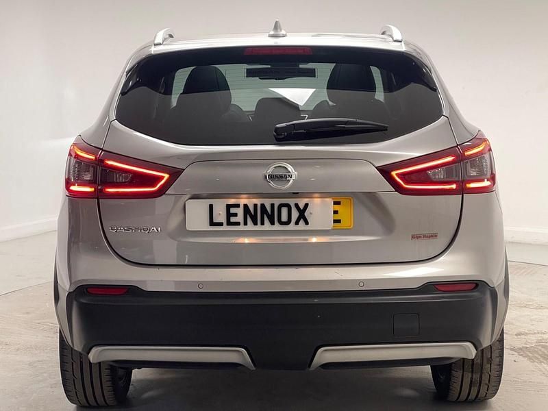 Used Nissan Qashqai N-Motion 2021 Silver SUV