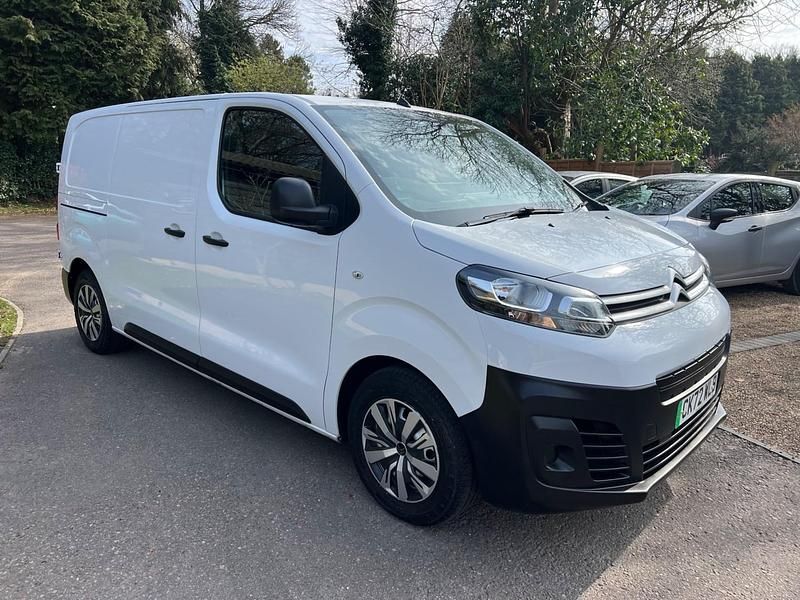 Used Citroën Dispatch 100 kW (136 HP) 2022 White MPV