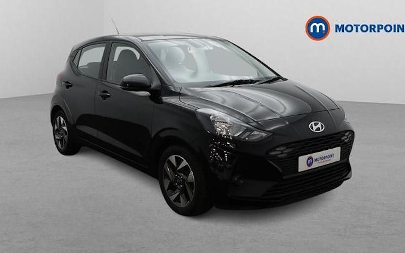 Used Hyundai i10 Advanced 63 HP (46 kW) 2025 Black Hatchback