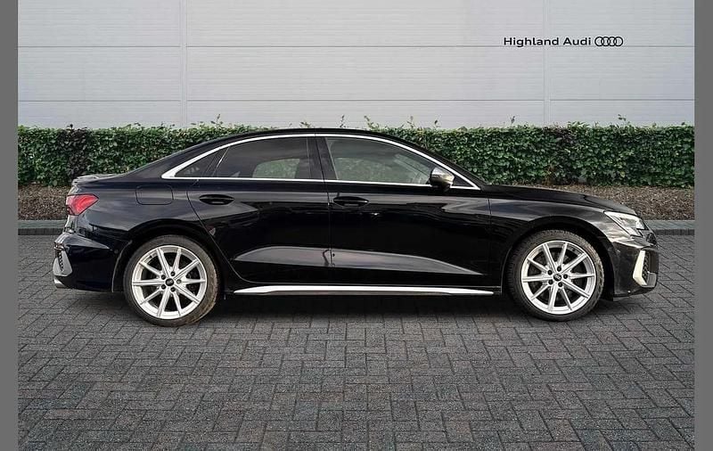 Used Audi S3 Comfort 310 HP (228 kW) 2022 Black Sedan