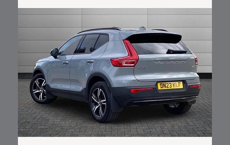 Used Volvo XC40 Plus 194 HP (142 kW) 2023 Grey SUV
