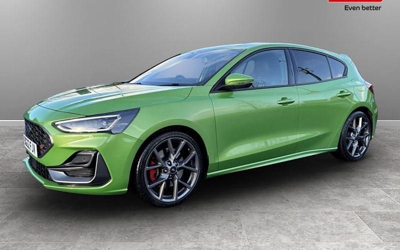 Used Ford Focus ST 280 HP (205 kW) 2024 Hatchback