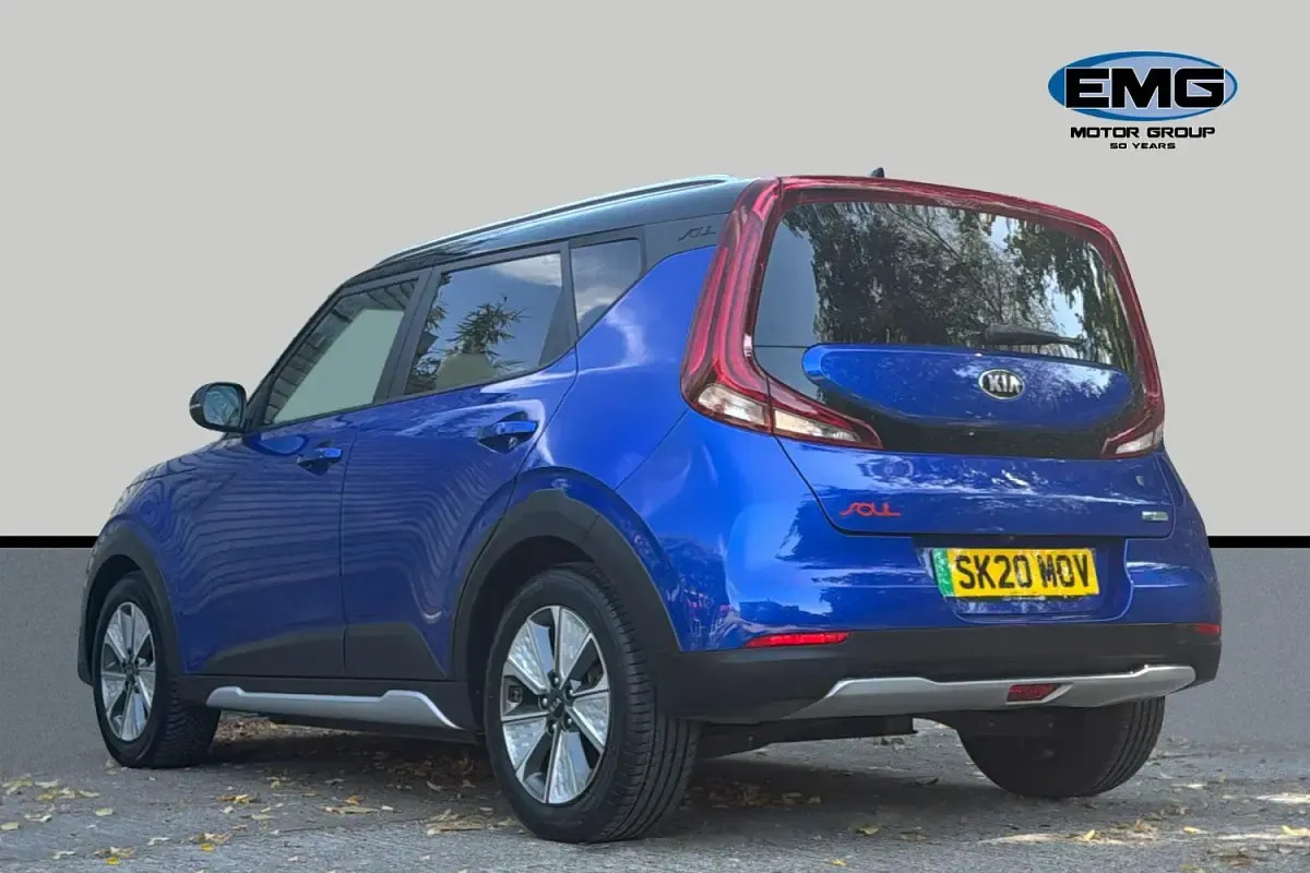 Used Kia Soul EV First Edition 147 kW (201 HP) 2020 Neptune blue /black roof SUV