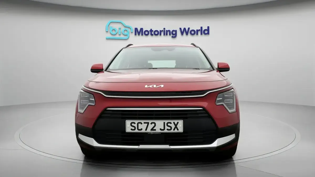 Used Kia Niro 141 HP (103 kW) 2023 Red SUV