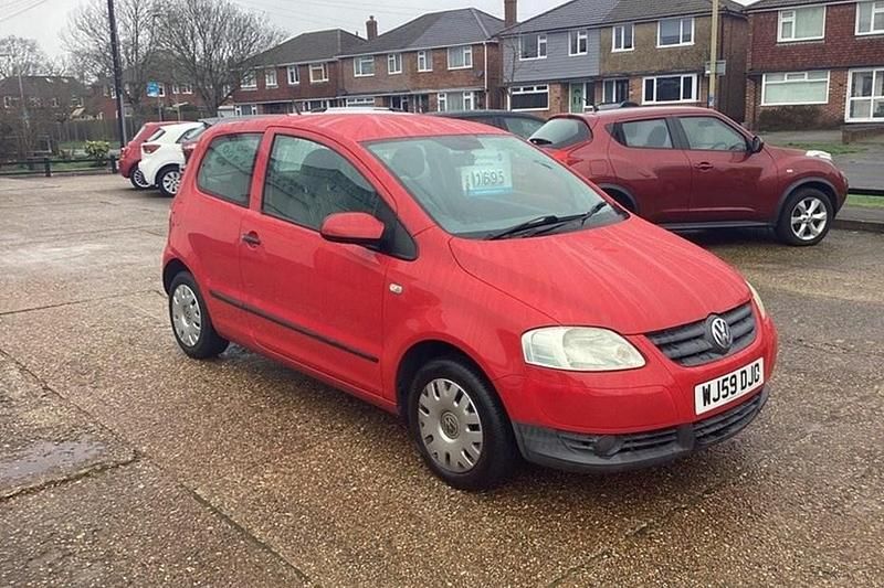 Used VW Fox 2009 Red Hatchback