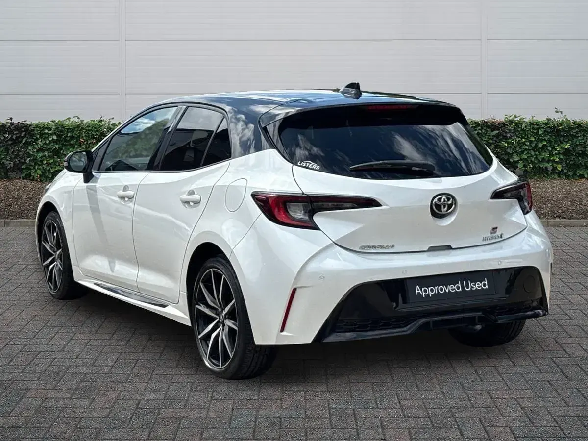Used Toyota Corolla Sport 2023 White/black Hatchback