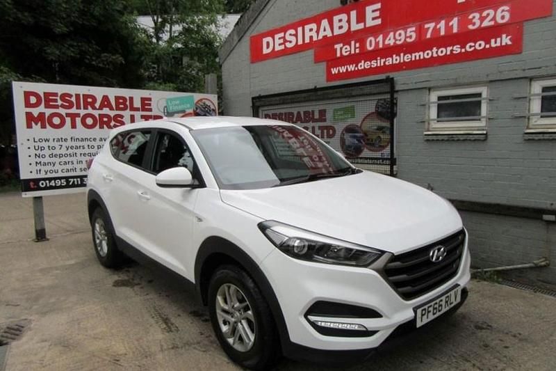 White Used 2016 Hyundai Tucson SUV | £7,995 (Good price) - Image 1/1