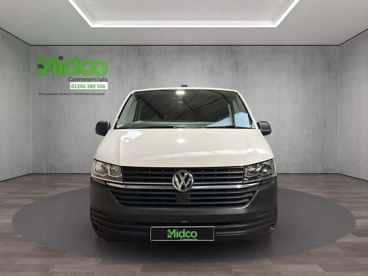 Used VW Transporter Startline 150 HP (110 kW) 2022 White Van