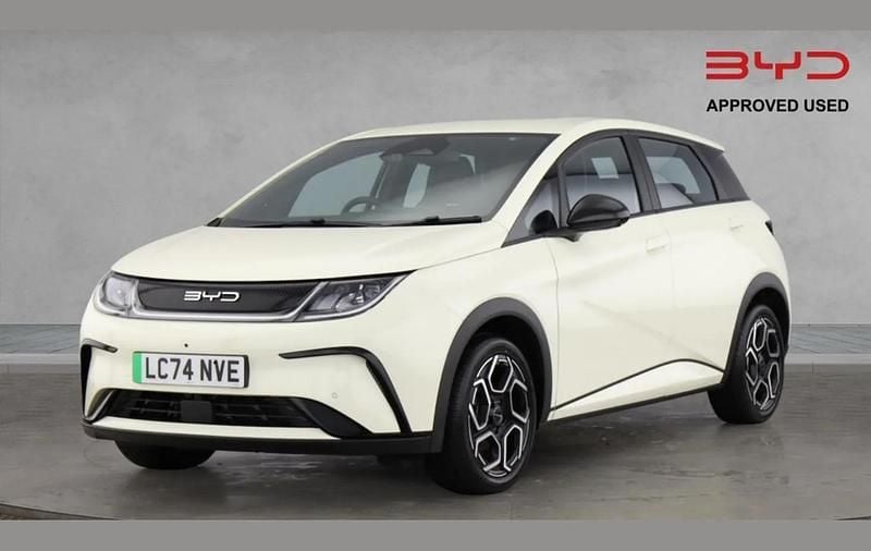 Used BYD Dolphin Comfort 150 kW (204 HP) 2024 White Hatchback