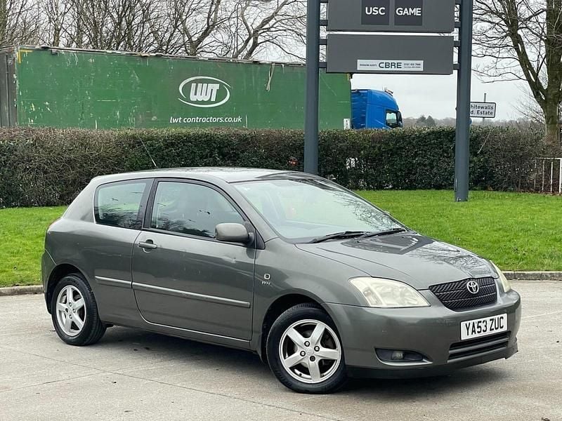 Used Toyota Corolla T3 2003 Grey Hatchback
