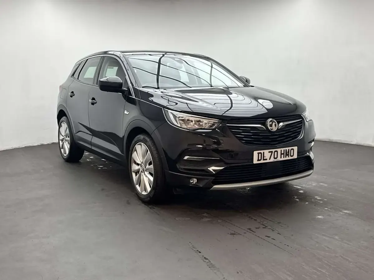 Used Vauxhall Grandland X Elite 130 HP (95 kW) 2020 Black SUV