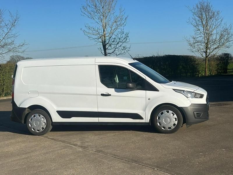 Used Ford Transit Connect 100 HP (73 kW) 2019 White MPV