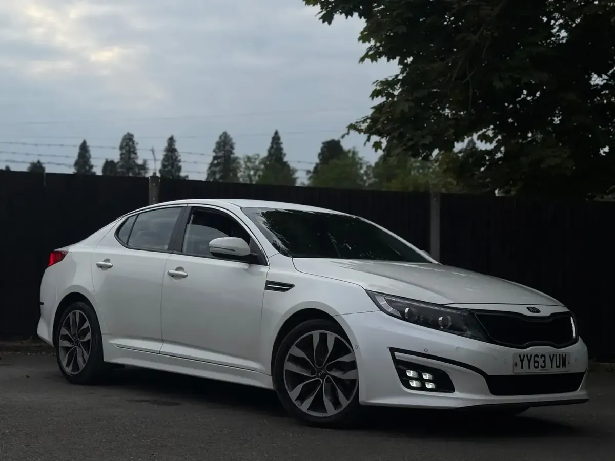 Used Kia Optima 136 HP (100 kW) 2014 White Sedan