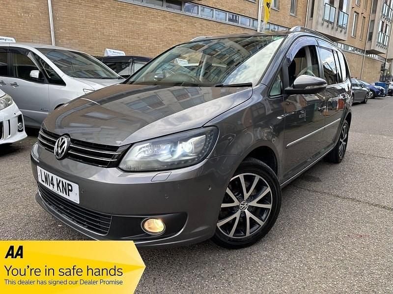 Used VW Touran SE 140 HP (102 kW) 2014 Grey MPV