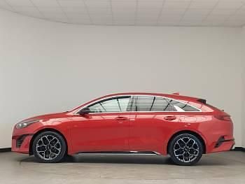 Used Kia ProCeed GT-Line 157 HP (115 kW) 2024 Red Estate