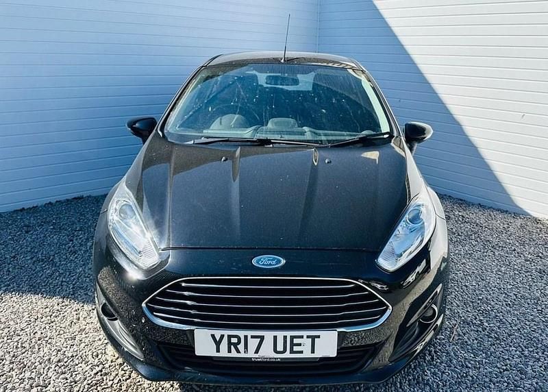 Usado Ford Fiesta Zetec 2017 Preto Citadino