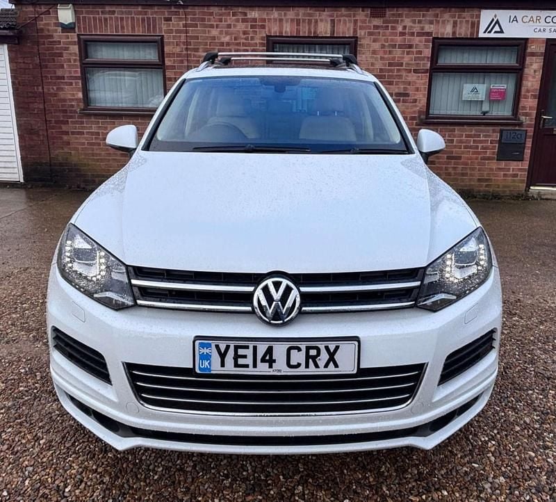 Used VW Touareg R-line 2014 White SUV