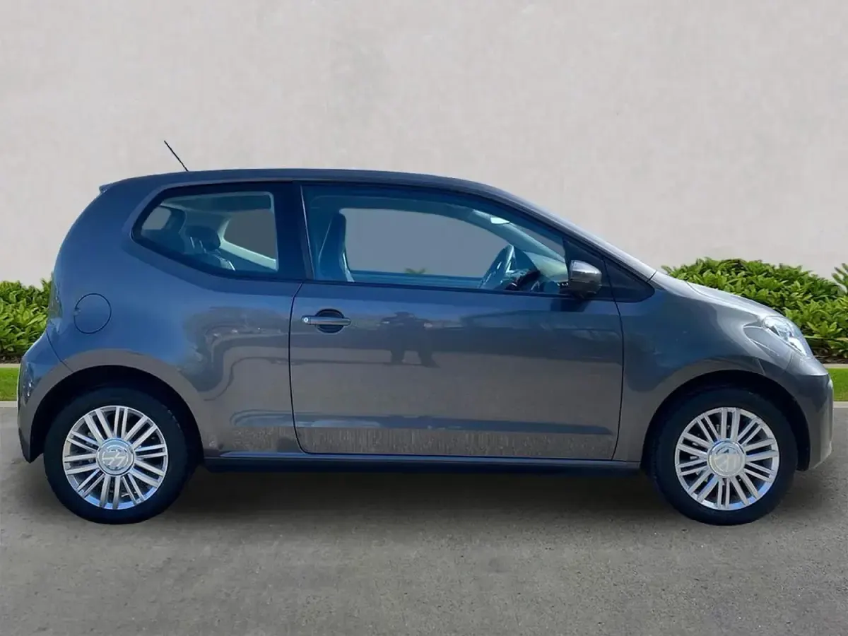 Begagnad VW up! S 65 HK (47 kW) 2022 Grå Halvkombi