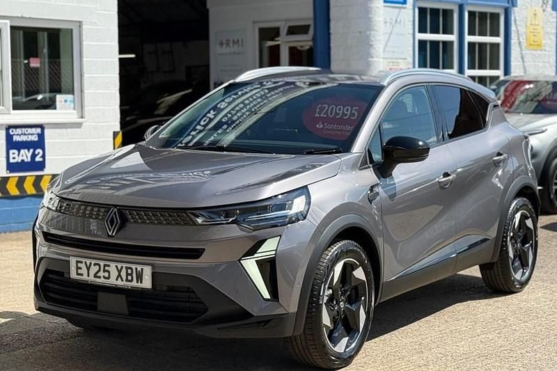 Grey New 2025 Renault Captur Techno SUV | £21,095 (Fair price) - Image 1/4