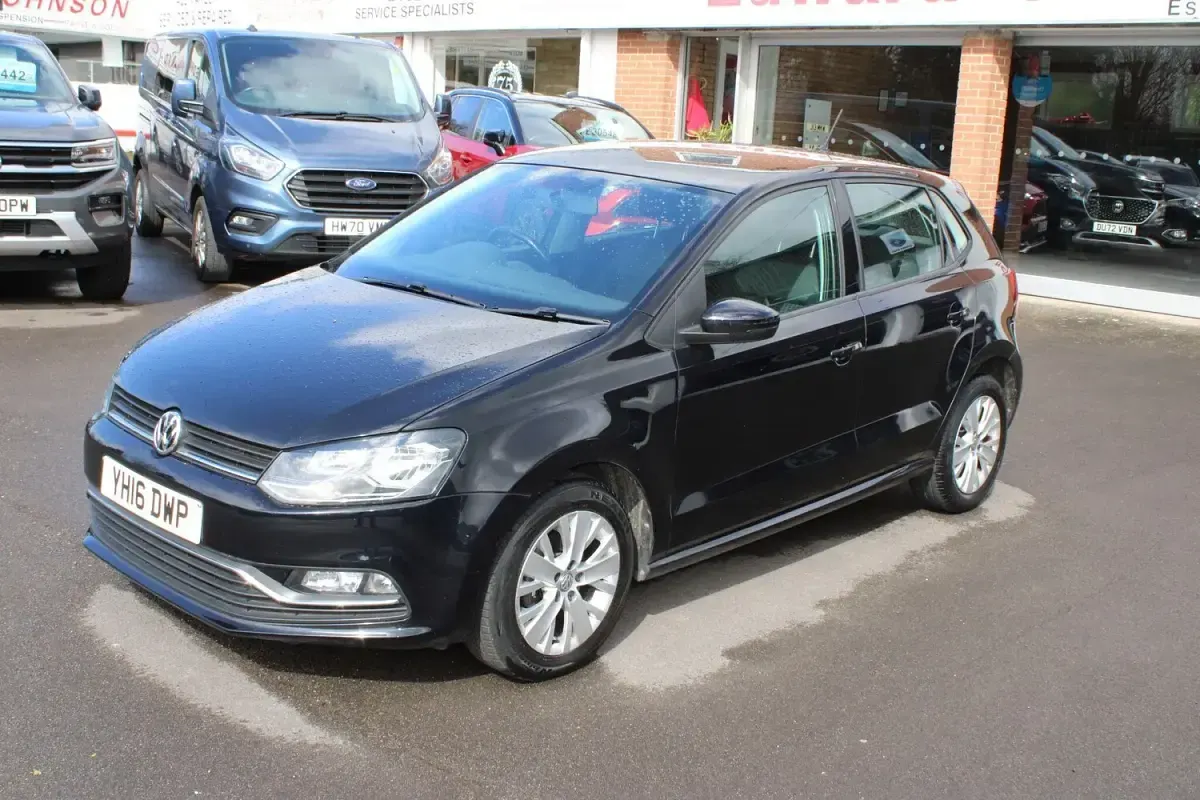 Used VW Polo SE 2016 Black Hatchback