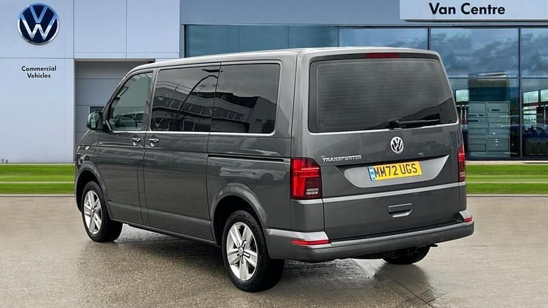 Used VW Shuttle SE 150 HP (110 kW) 2023 Grey MPV