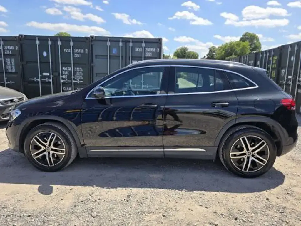 Used Mercedes GLA200 163 HP (119 kW) 2020 Black SUV