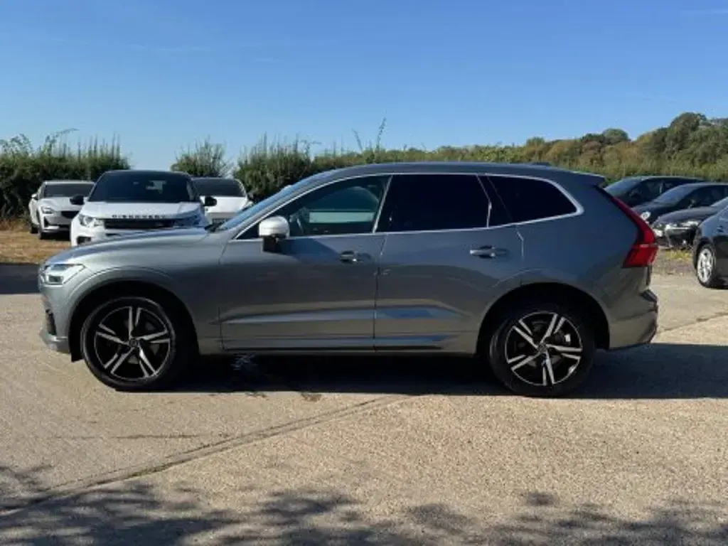 Used Volvo XC60 R-Design 2019 Grey SUV
