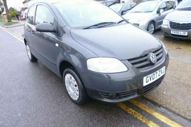Begagnad VW Fox 2007 Halvkombi