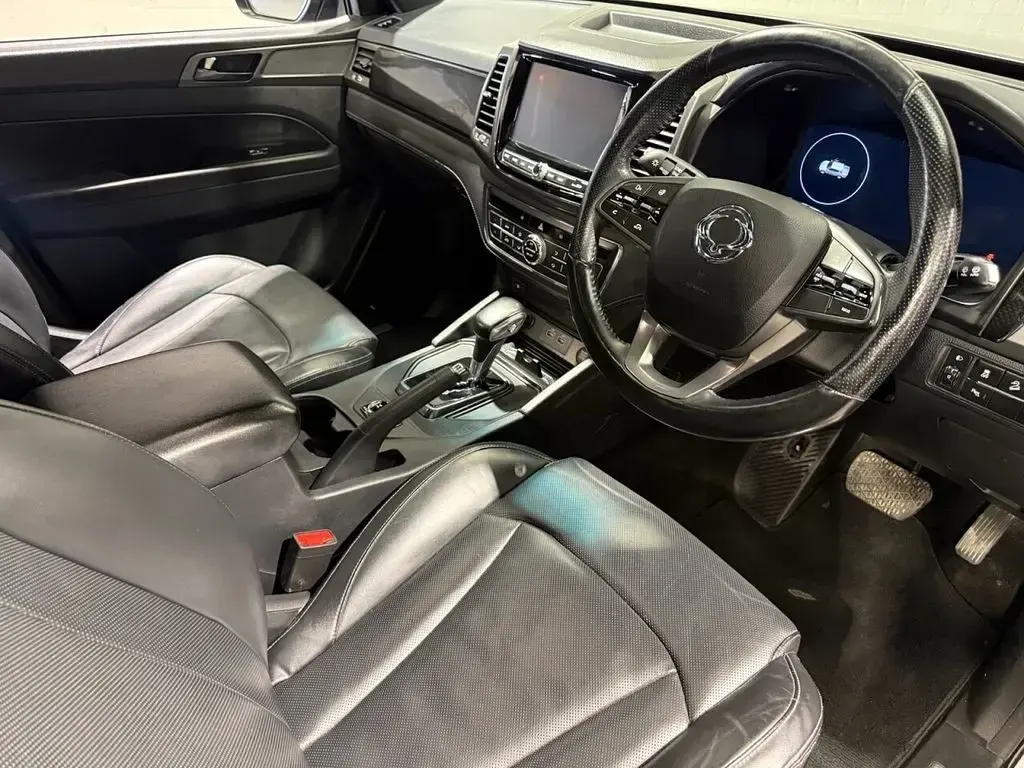 Used SsangYong Musso 187 HP (137 kW) 2022 Grey Pickup