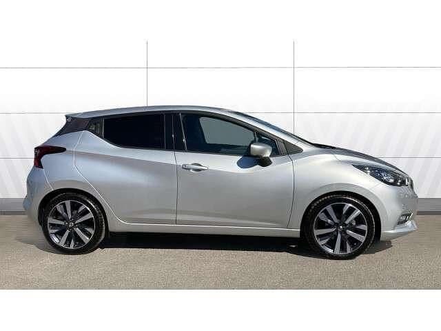 Used Nissan Micra Tekna 92 HP (67 kW) 2022 Silver Hatchback