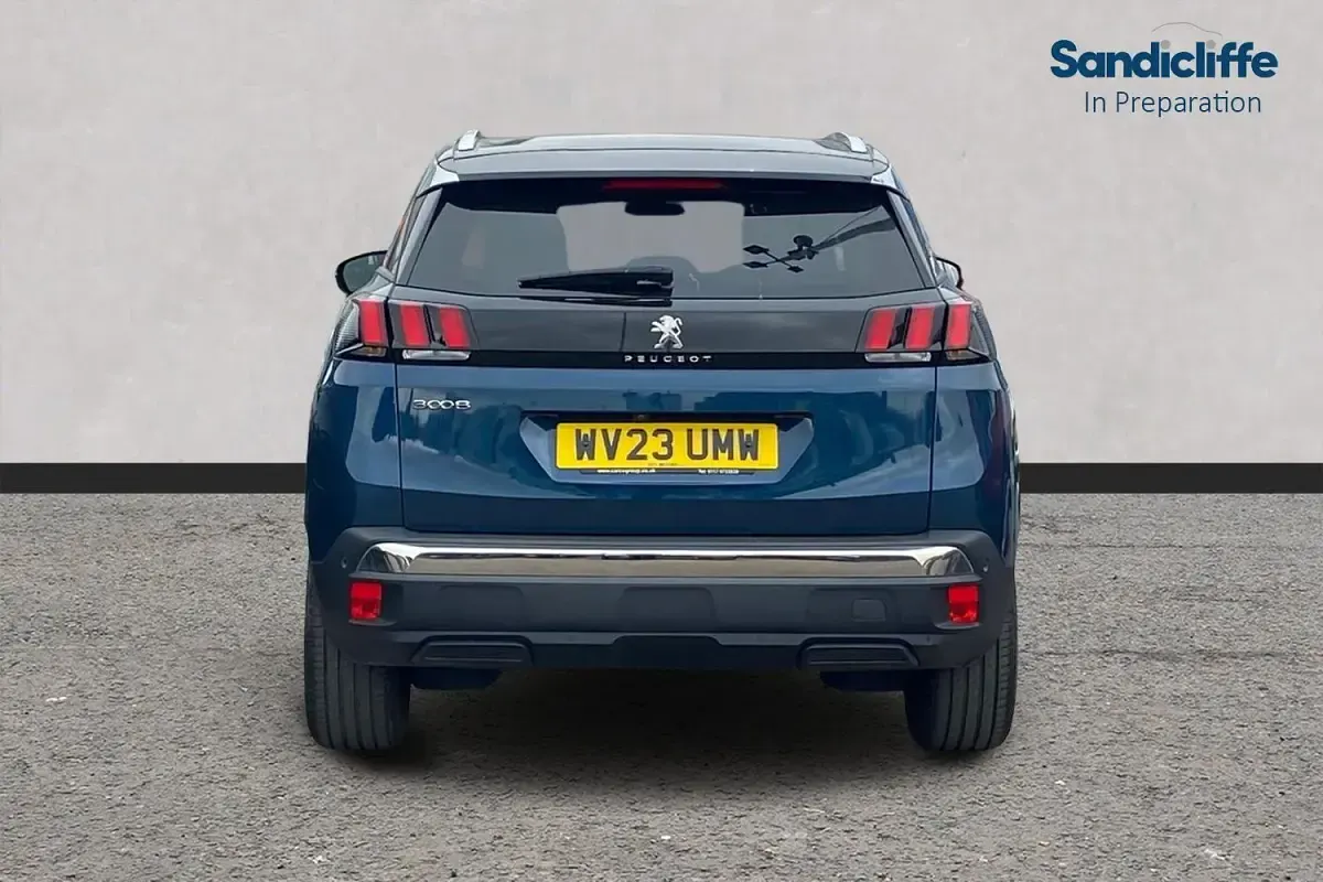 Used Peugeot 3008 Allure+ 131 HP (96 kW) 2023 Blue SUV