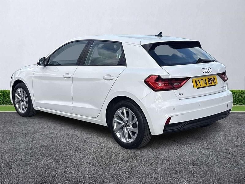 Usado Audi A1 Sport 95 HP (69 kW) 2025 Branco SUV