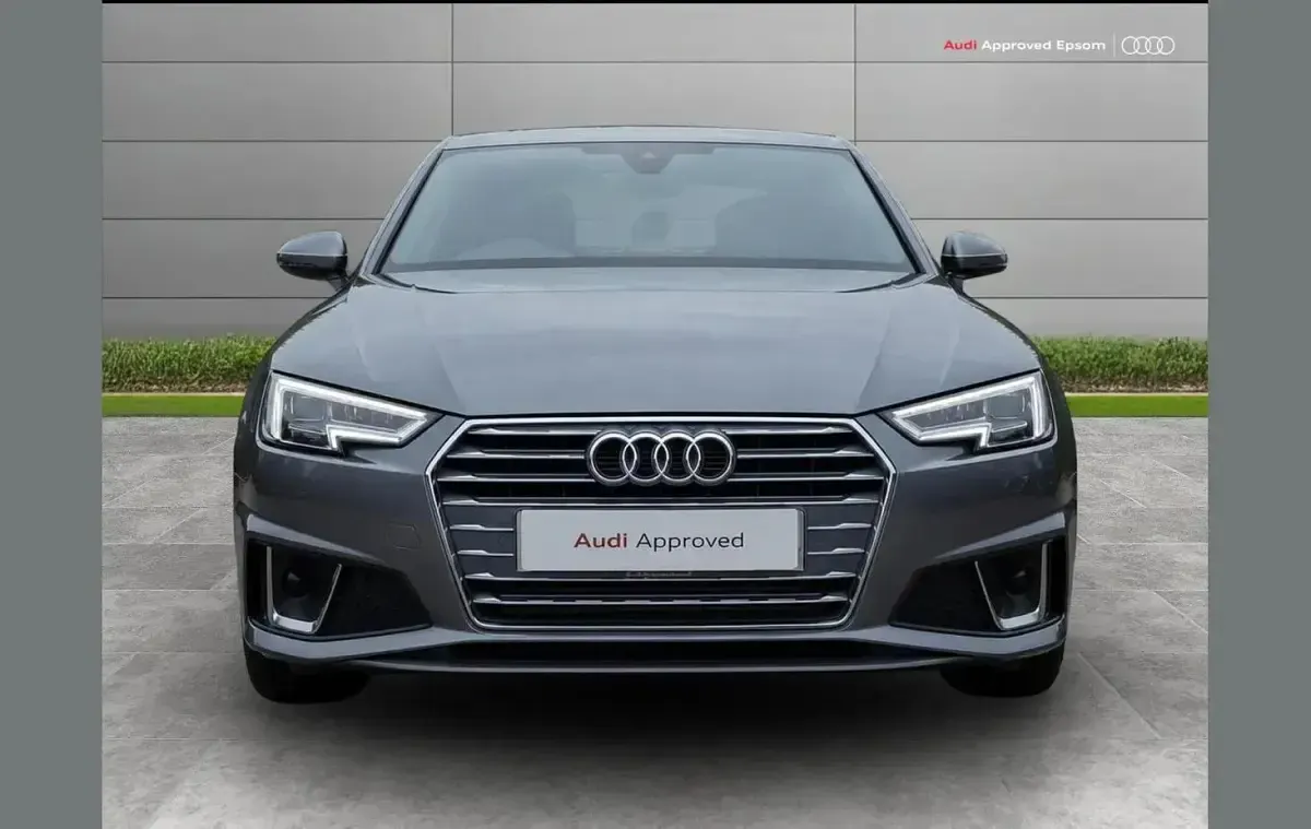 Used Audi A4 S-Line 148 HP (108 kW) 2019 Grey Sedan