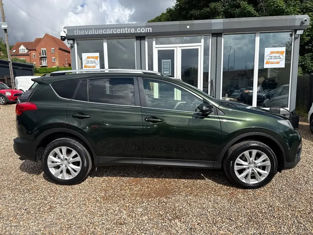 Used Toyota RAV4 150 HP (110 kW) 2013 Green SUV