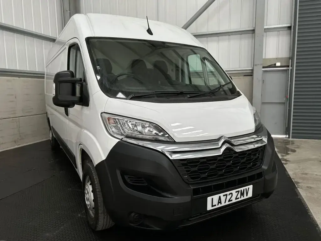 Used Citroën Relay 140 HP (102 kW) 2023 White Van