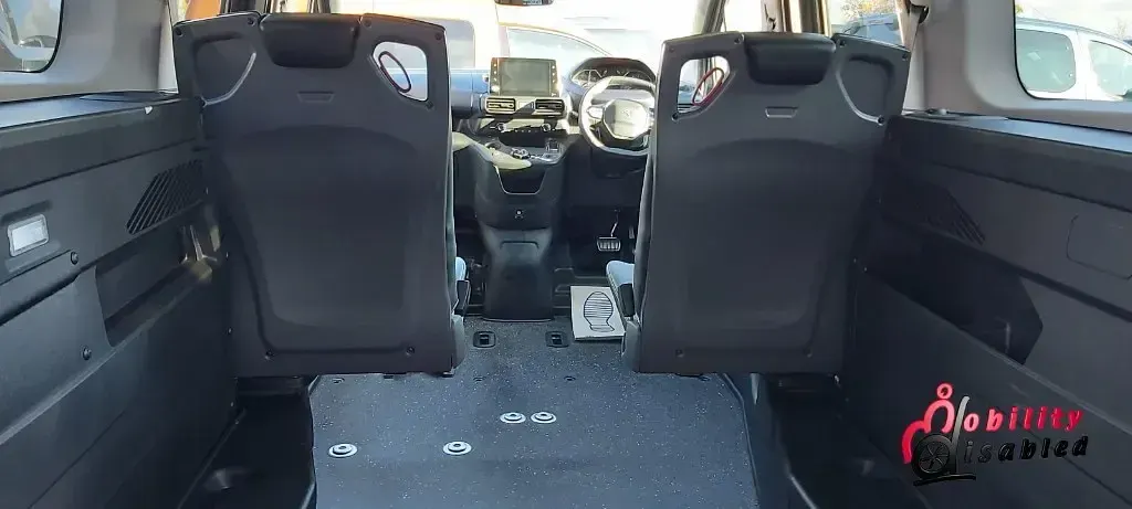 Second-hand Peugeot Rifter Premium 2023 Bej Monovolum
