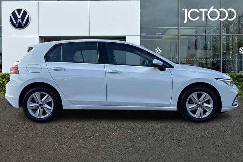 Used VW Golf VIII 150 HP (110 kW) 2023