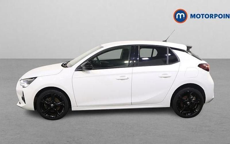 Gebraucht Vauxhall Corsa 101 PS (74 kW) 2023 Weiß Kleinwagen
