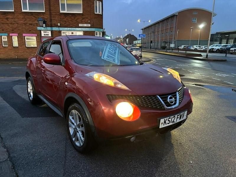 Used Nissan Juke Acenta Premium 110 HP (80 kW) 2012 Red SUV