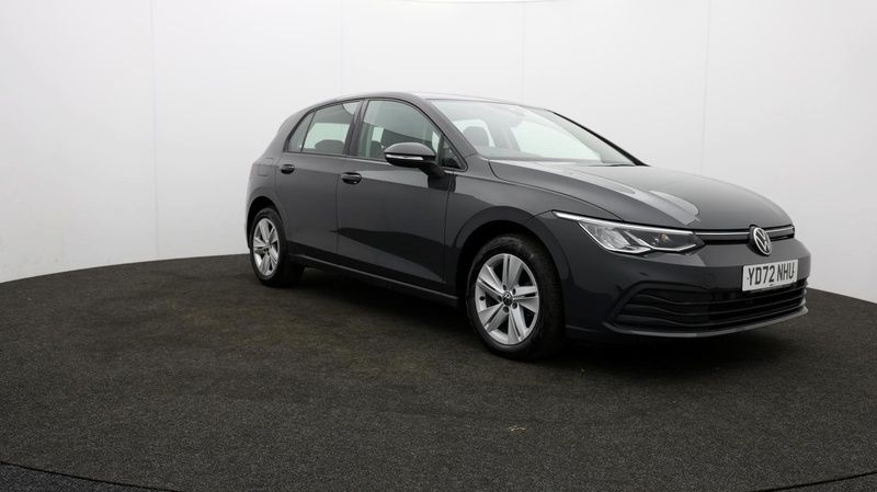 Used 2022 VW Golf VIII S | £15,200 (Good price) - Image 1/4
