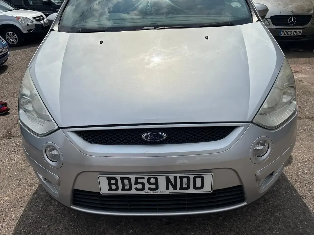 Used Ford S-MAX Zetec 2009 Silver MPV