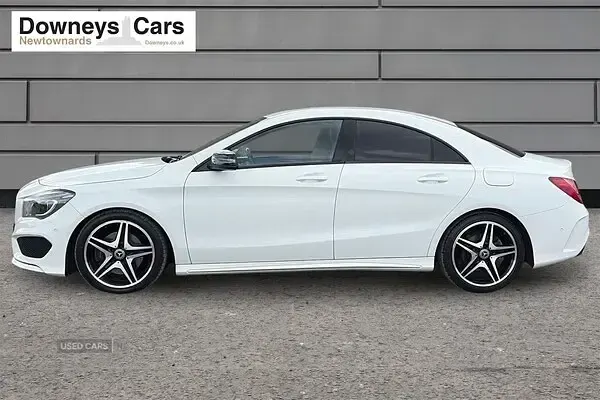 Used Mercedes CLA220 AMG 177 HP (130 kW) 2015 White Coupe