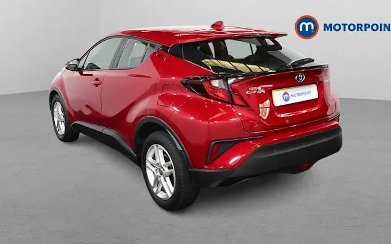 Used Toyota C-HR 122 HP (89 kW) 2023 SUV