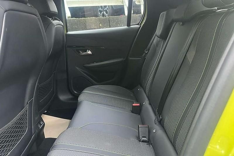 Used Peugeot 208 GT 100 HP (73 kW) 2025 Agueda yellow Hatchback