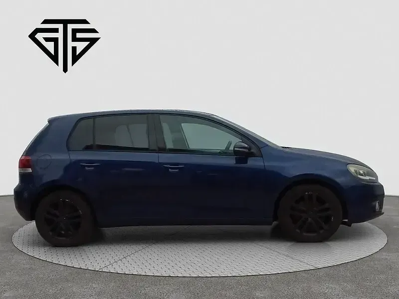 Used VW Golf VIII 2024 Blue Hatchback