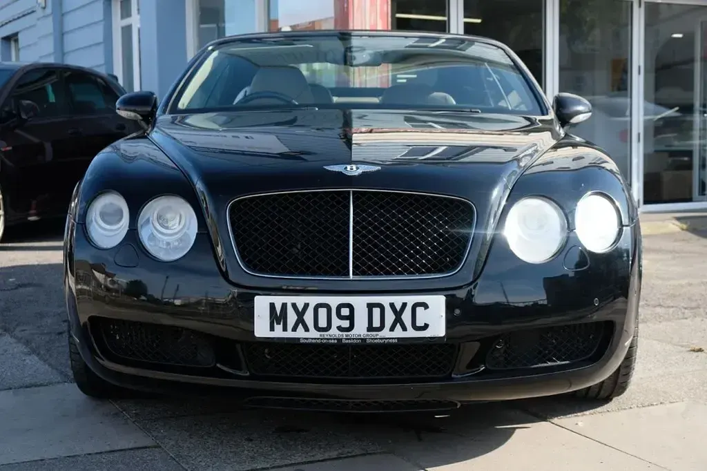 Used Bentley Continental GT Convertible 550 HP (404 kW) 2009 Black Cabriolet