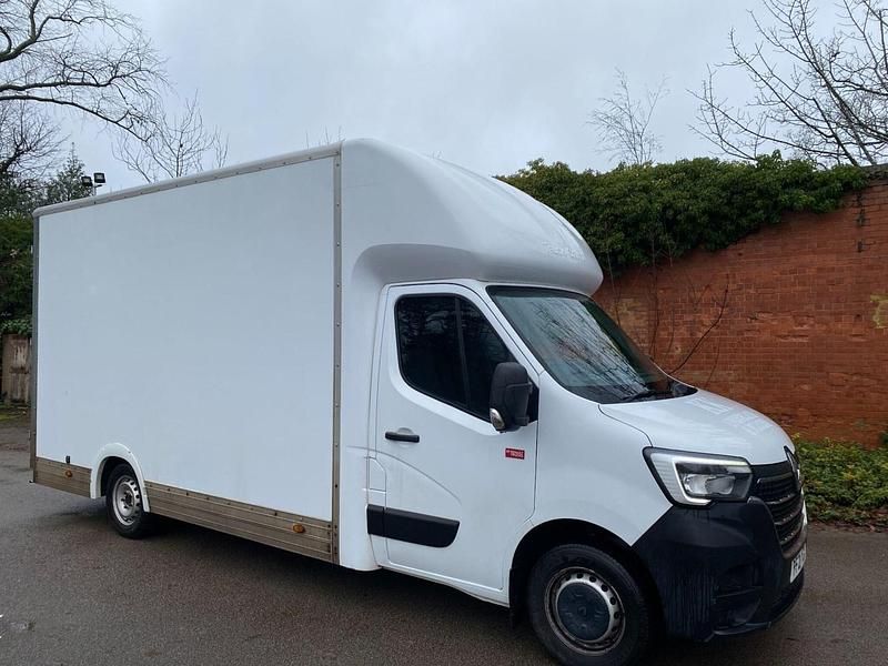 Used Renault Master Komfort 2021 White MPV