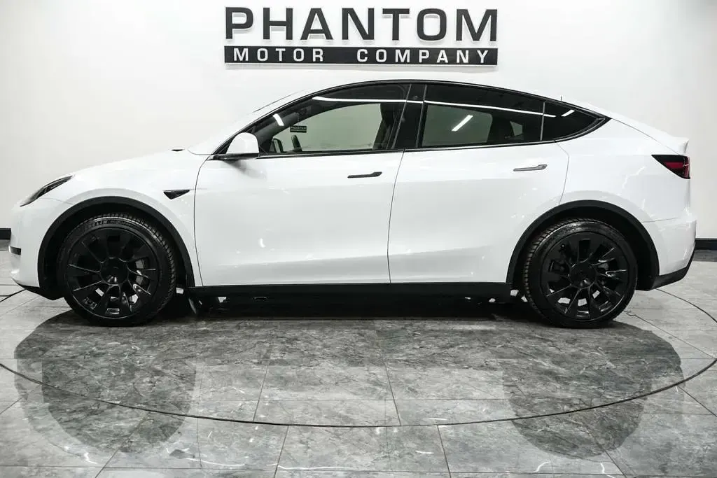Used Tesla Model Y 282 kW (384 HP) 2023 SUV